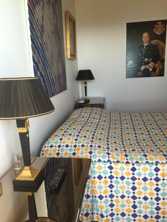 Sunny Panoramic Balcony Apartment Eze Bagian luar foto